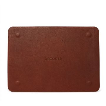 Husa laptop Decoded Leather Frame Sleeve compatibila cu Macbook Air / Pro 13 inch Brown