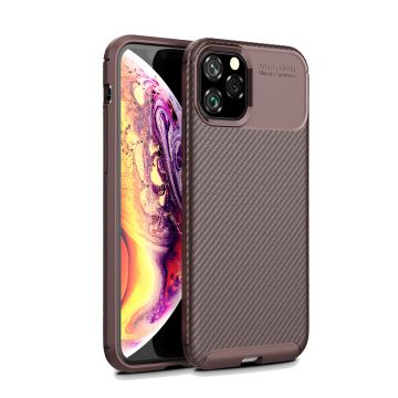 Husa pentru iPhone 11 Pro Max, Fibra carbon mata, Plastic, Maro