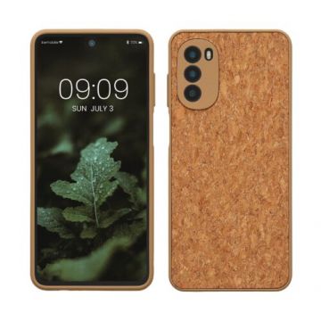Bumper kwmobile pentru Motorola Moto G52/Moto G82 5G, Silicon, Maro, 59763.24
