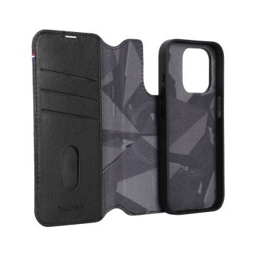 Husa din piele naturala Decoded Detachable Wallet MagSafe compatibila cu iPhone 15 Pro Black