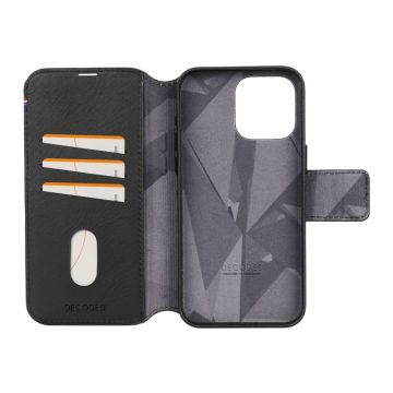 Husa din piele naturala Decoded Detachable Wallet MagSafe compatibila cu iPhone 15 Pro Max Black