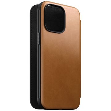 Husa din piele naturala NOMAD Leather Folio MagSafe compatibila cu iPhone 15 Pro Max Tan