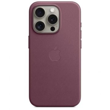 Husa Protectie Spate Apple FineWoven Case MagSafe pentru Apple iPhone 15 Pro (Visiniu)
