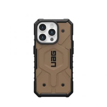 Husa de protectie UAG Pathfinder Magsafe pentru iPhone 15 Pro, Maro