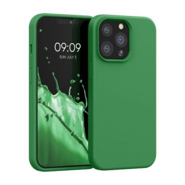 Husa pentru Apple iPhone 13 Pro, Silicon, Verde, 55880.227, Kwmobile